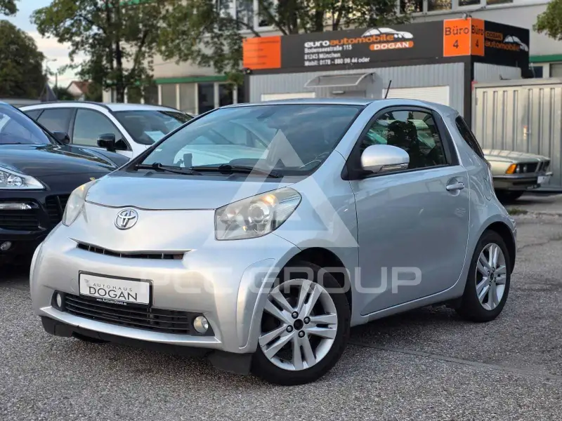 2010 Toyota IQ