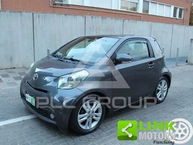 2010 Toyota IQ