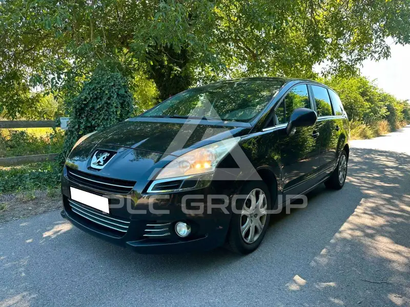 2010 Peugeot 5008