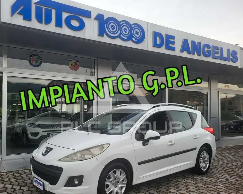 2010 Peugeot 207