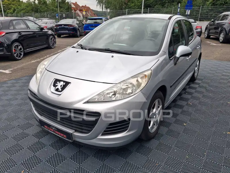 2010 Peugeot 207