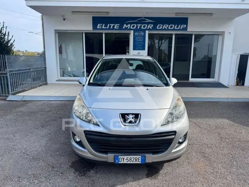 2010 Peugeot 207