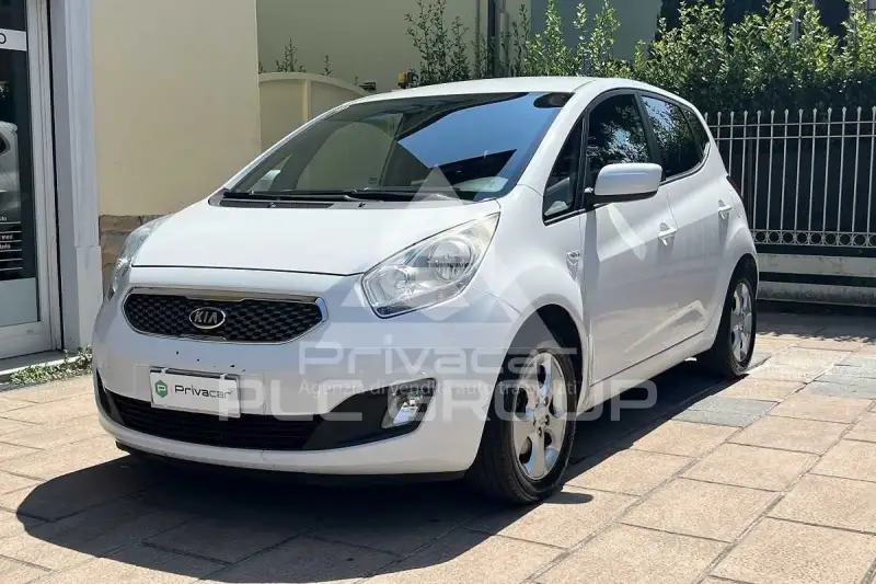 2010 KIA Venga