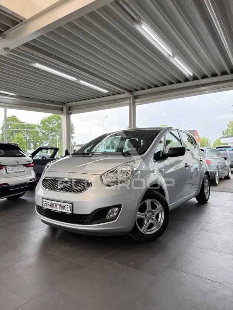 2010 KIA Venga