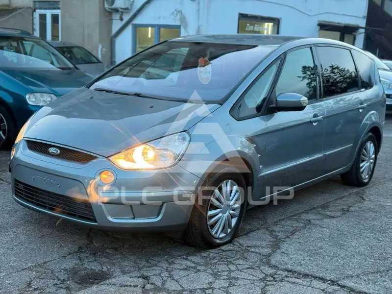 2010 Ford S-Max