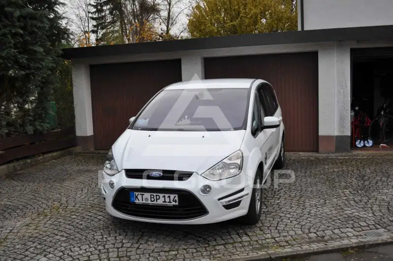2010 Ford S-Max