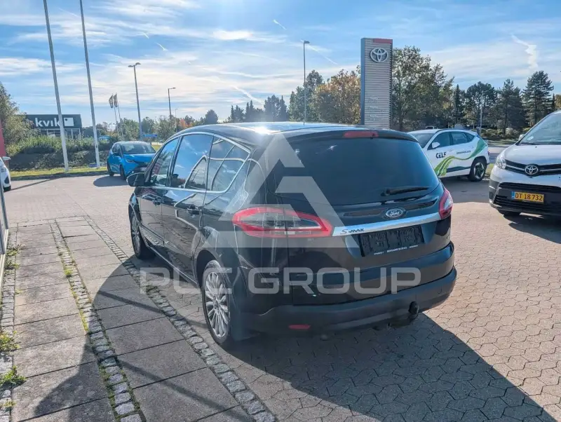 2010 Ford S-Max