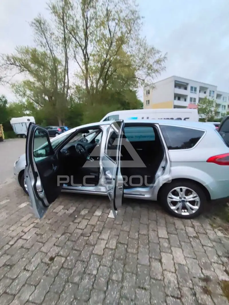 2010 Ford S-Max