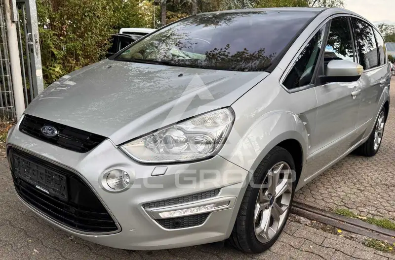 2010 Ford S-Max