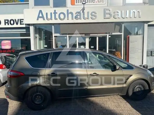 2010 Ford S-Max