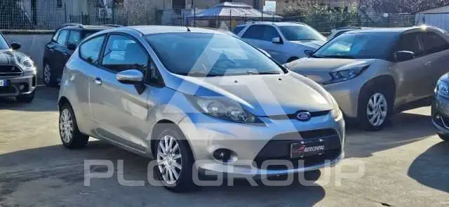 2010 Ford FIESTA