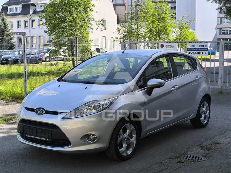 2010 Ford FIESTA