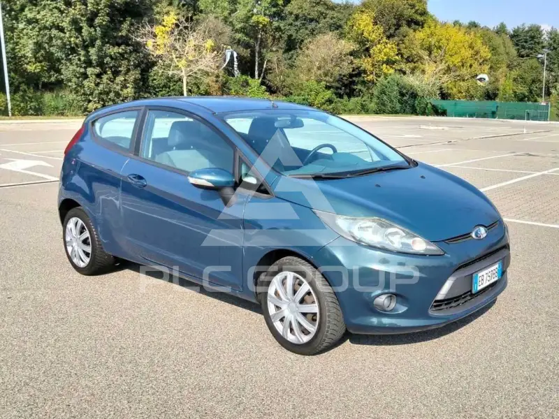 2010 Ford FIESTA