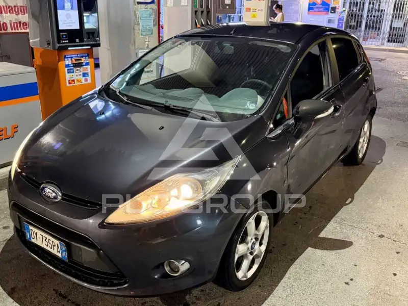 2010 Ford FIESTA