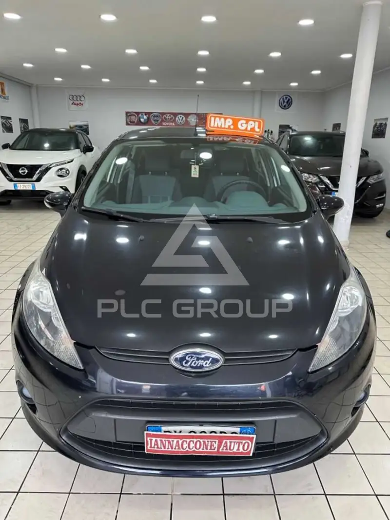 2010 Ford FIESTA