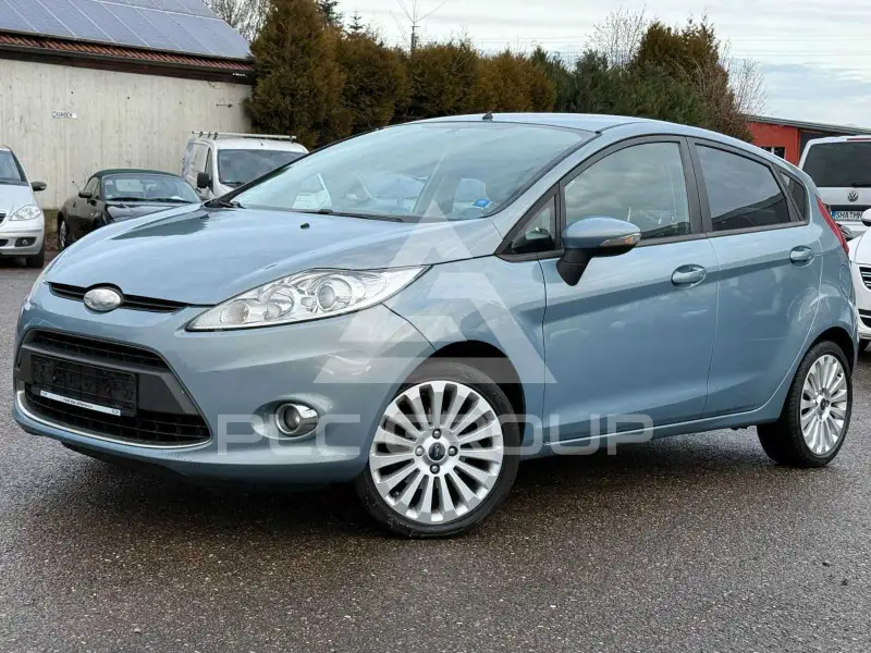 2010 Ford FIESTA