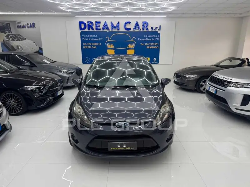 2010 Ford FIESTA