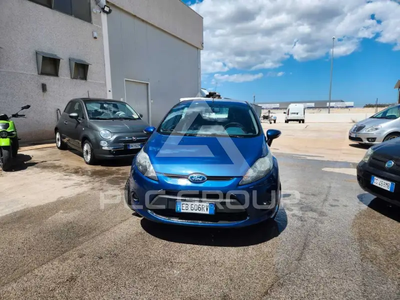 2010 Ford FIESTA