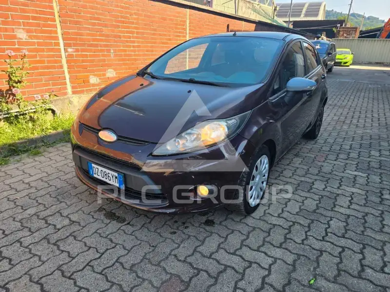 2010 Ford FIESTA