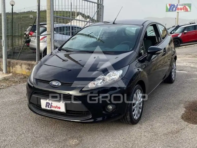 2010 Ford FIESTA