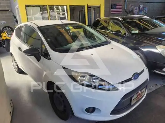 2010 Ford FIESTA
