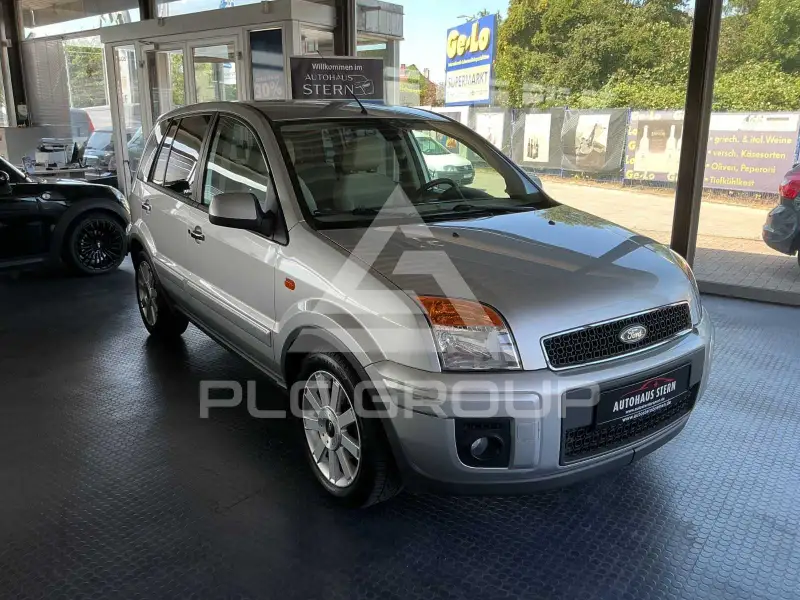 2010 Ford FUSION