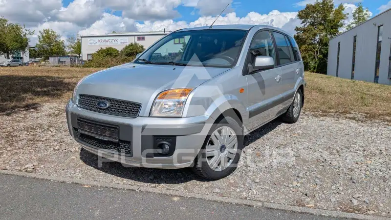2010 Ford FUSION