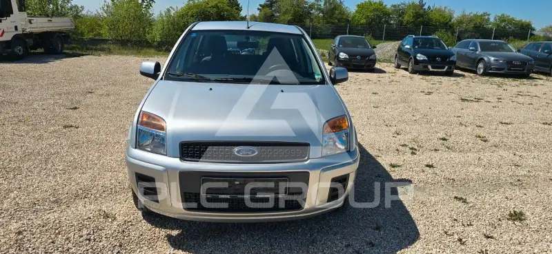 2010 Ford FUSION