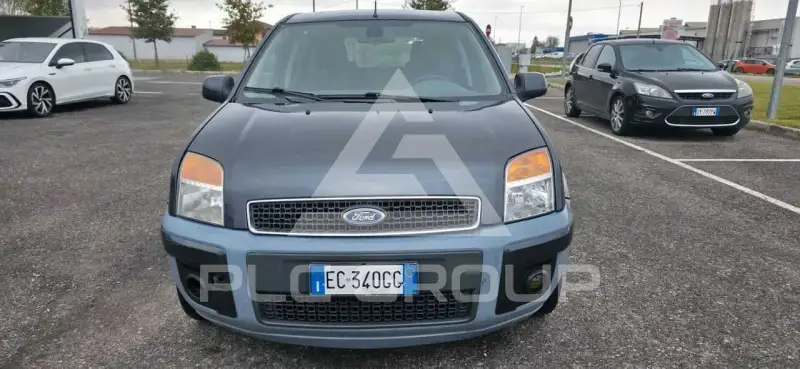 2010 Ford FUSION