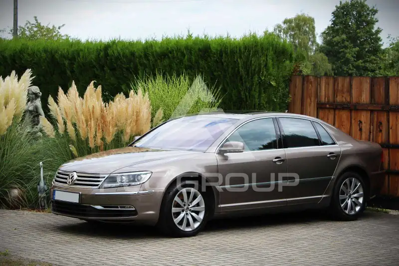 2010 Volkswagen PHAETON