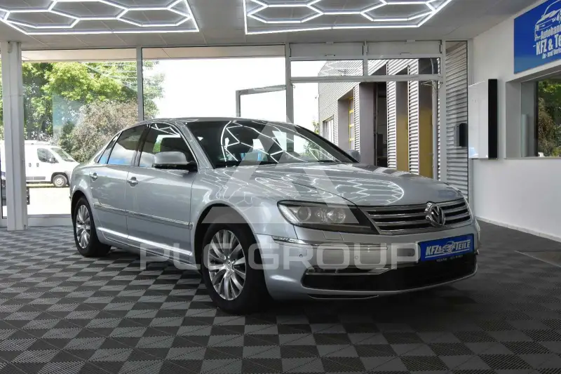 2010 Volkswagen PHAETON