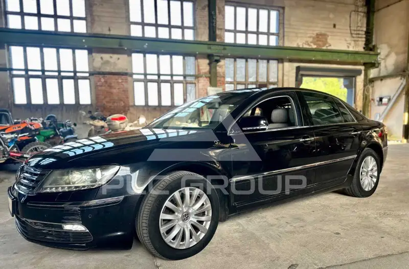 2010 Volkswagen PHAETON