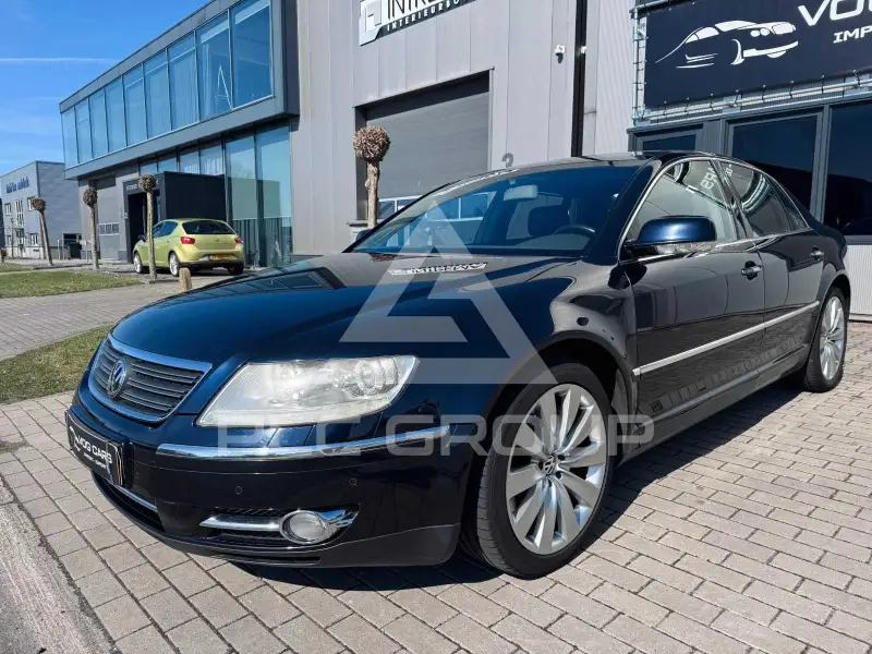 2010 Volkswagen PHAETON