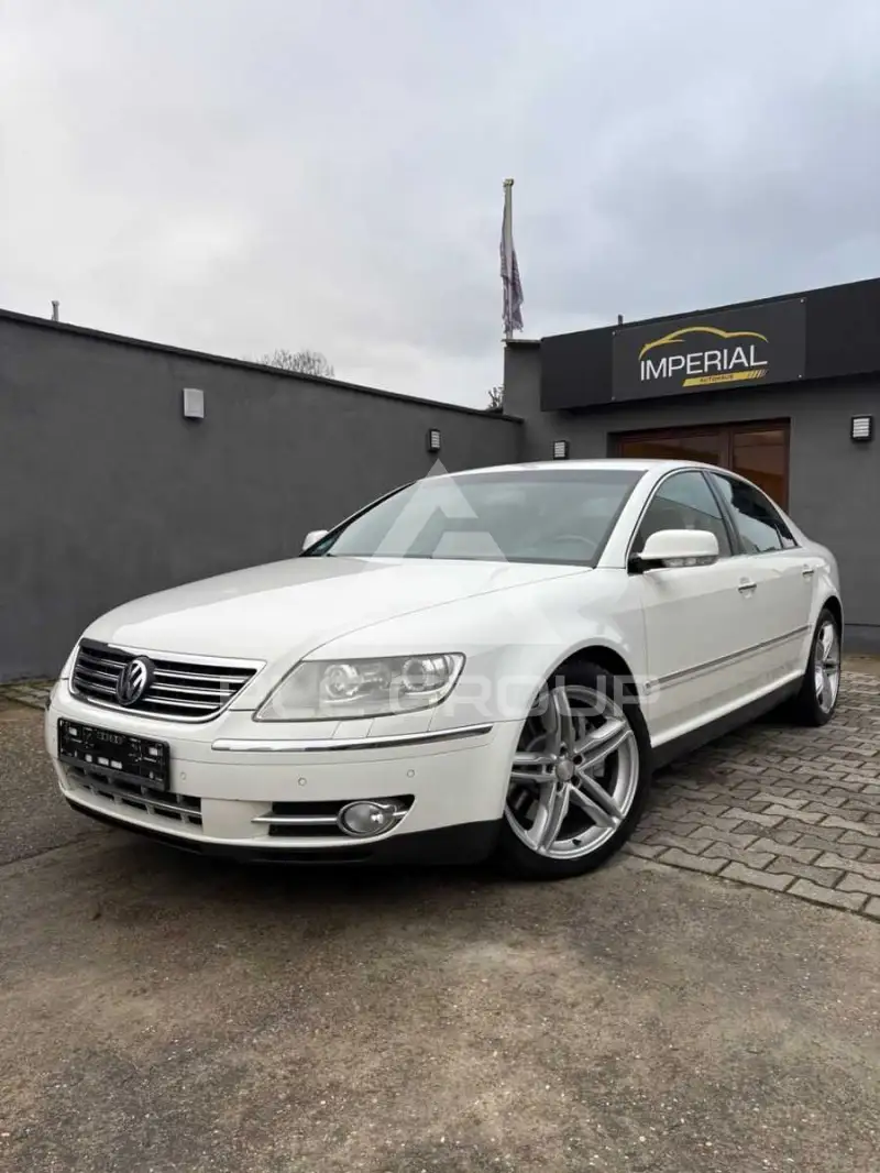2010 Volkswagen PHAETON