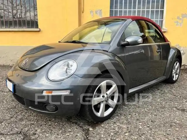 2010 Volkswagen BEETLE