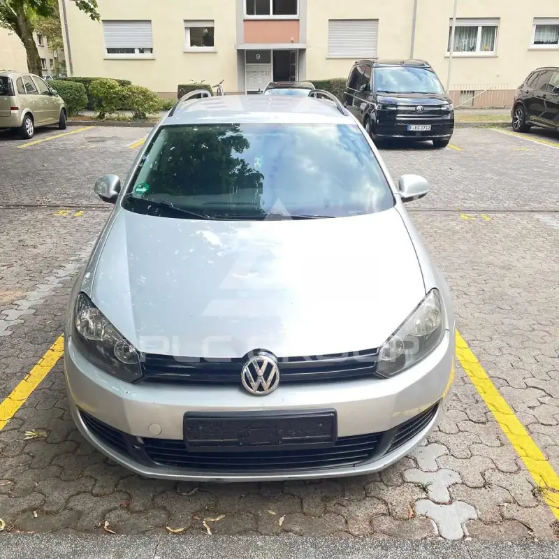2010 Volkswagen GOLF