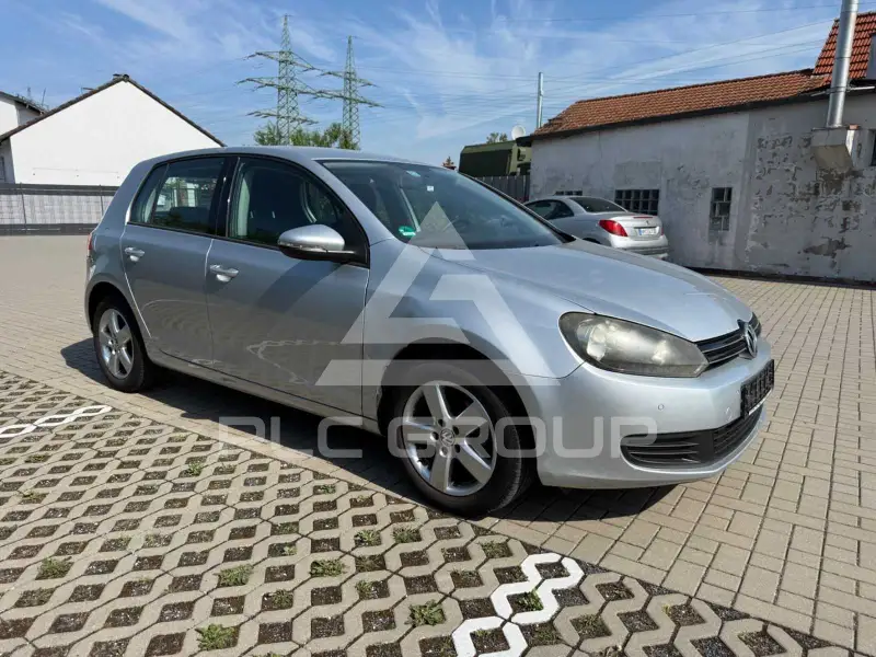 2010 Volkswagen GOLF