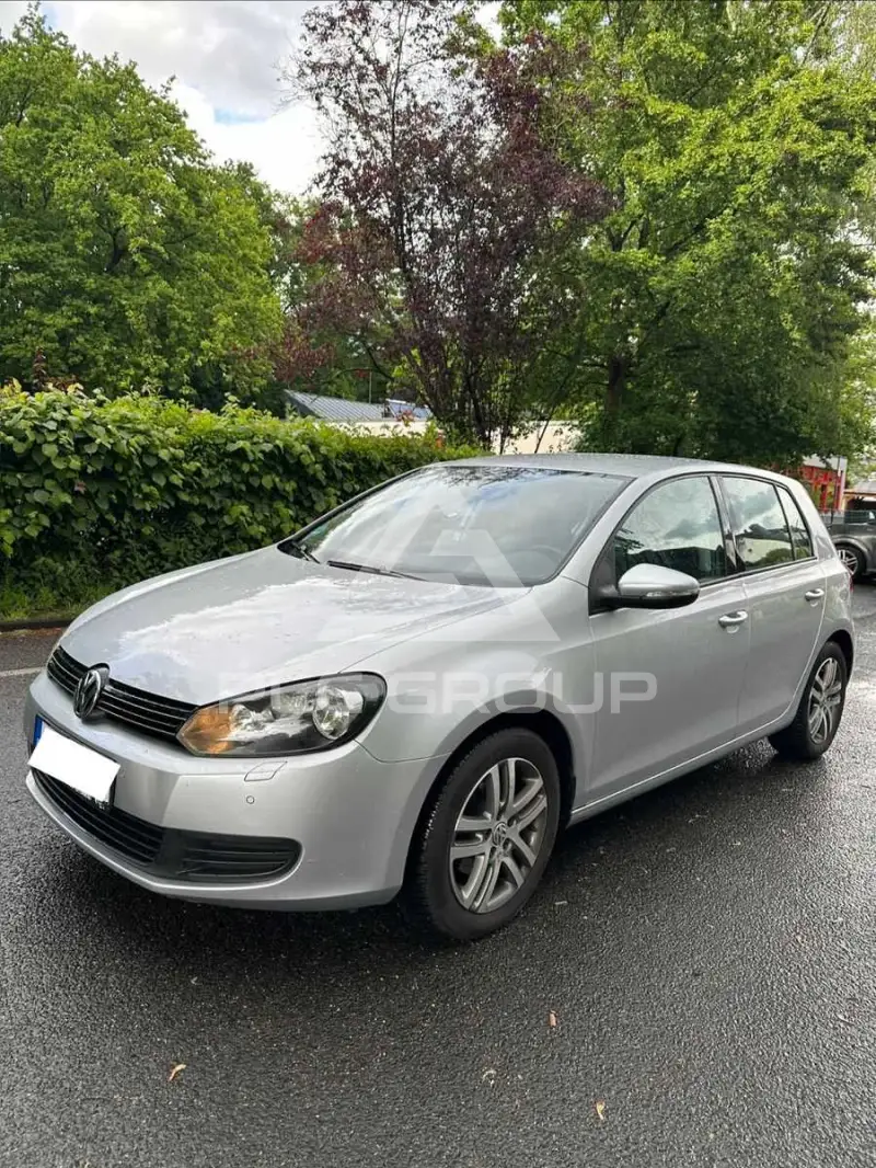 2010 Volkswagen GOLF