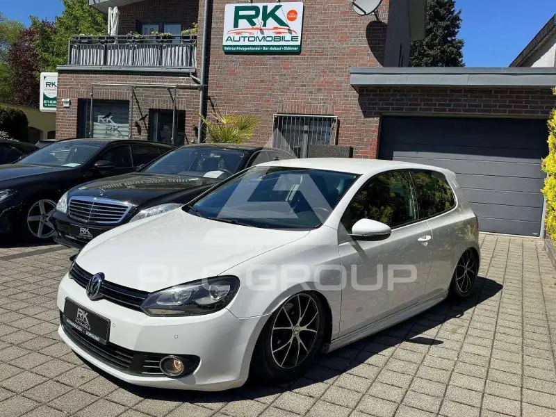 2010 Volkswagen GOLF