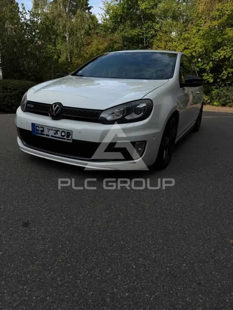 2010 Volkswagen GOLF