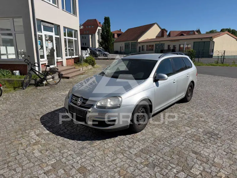 2010 Volkswagen GOLF