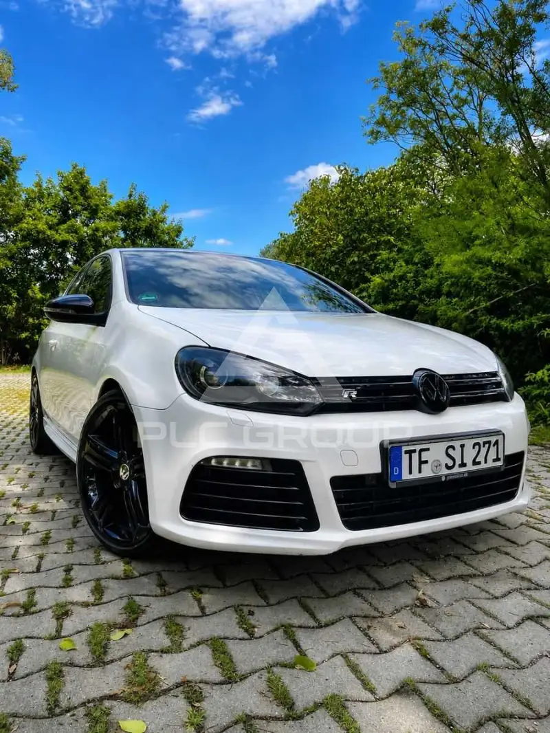 2010 Volkswagen GOLF