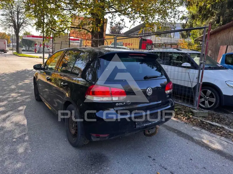 2010 Volkswagen GOLF