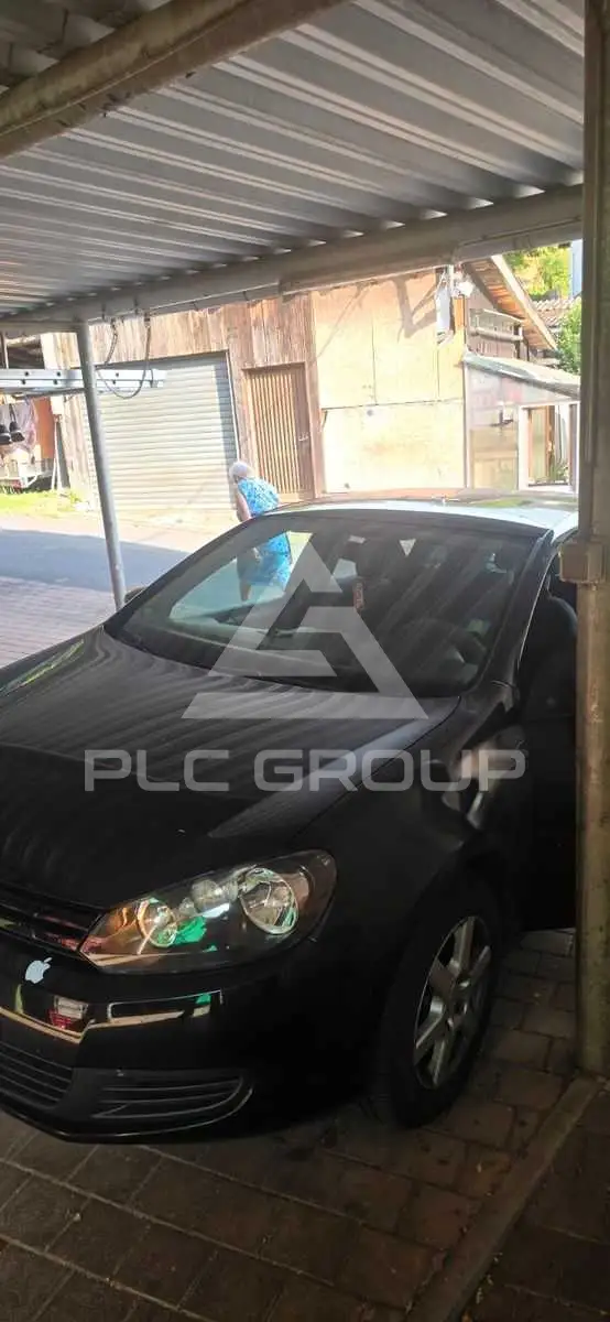 2010 Volkswagen GOLF