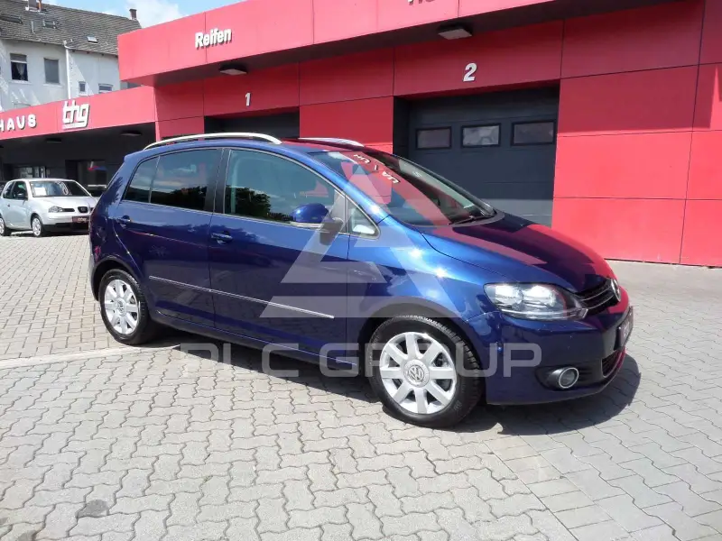 2010 Volkswagen GOLF