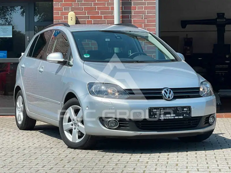 2010 Volkswagen GOLF