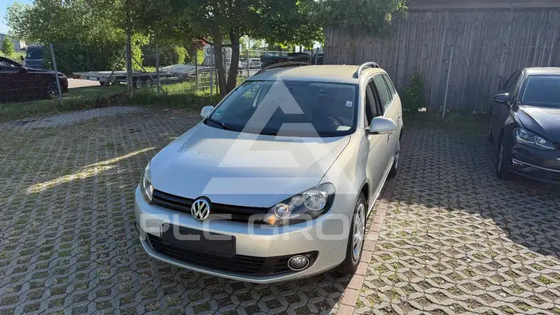 2010 Volkswagen GOLF