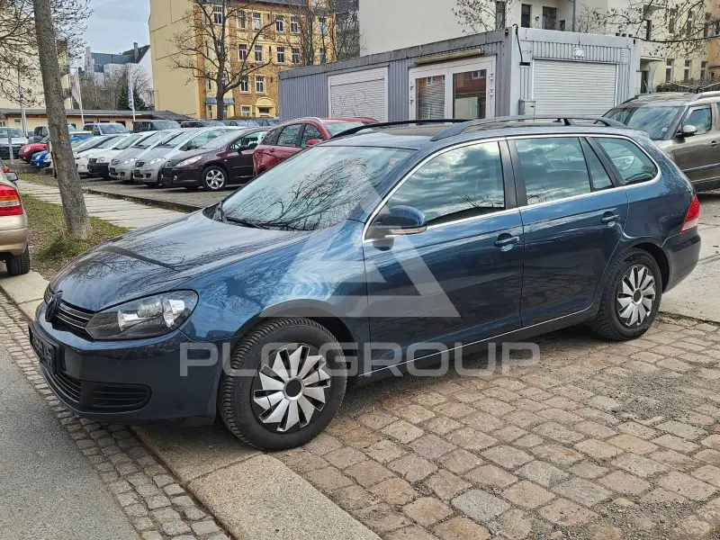 2010 Volkswagen GOLF