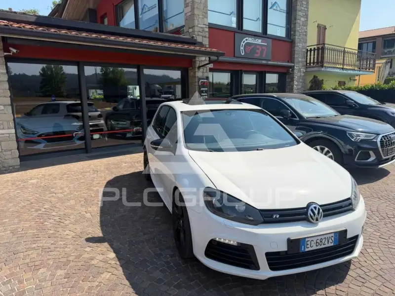 2010 Volkswagen GOLF