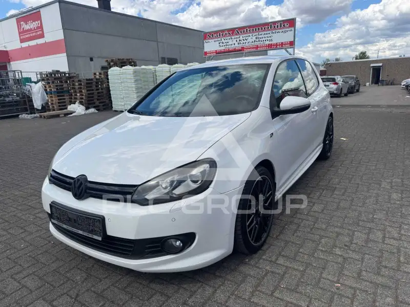 2010 Volkswagen GOLF